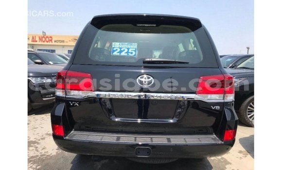Acheter Import Voiture Toyota Land Cruiser Noir à Import - Dubai, Togo Acheter Import Voiture Toyota Land Cruiser Noir à Import - Dubai, Togo