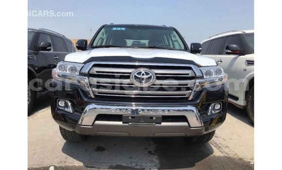 Acheter Import Voiture Toyota Land Cruiser Noir à Import - Dubai, Togo Acheter Import Voiture Toyota Land Cruiser Noir à Import - Dubai, Togo
