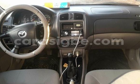 Acheter Occasion Voiture Mazda 323 Gris à Lomé, Togo Acheter Occasion Voiture Mazda 323 Gris à Lomé, Togo