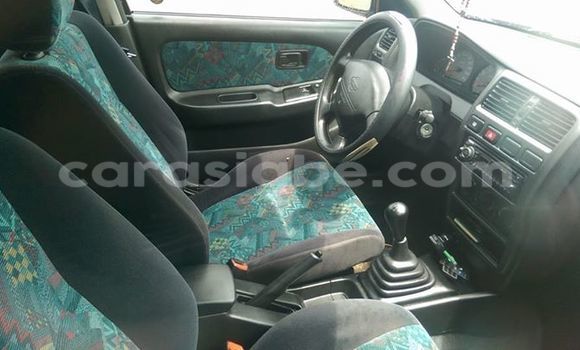 Acheter Occasion Voiture Nissan Almera Gris à Lomé, Togo Acheter Occasion Voiture Nissan Almera Gris à Lomé, Togo