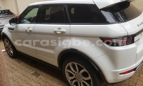 Acheter Occasion Voiture Land Rover Range Rover Evoque Blanc à Lomé, Togo Acheter Occasion Voiture Land Rover Range Rover Evoque Blanc à Lomé, Togo