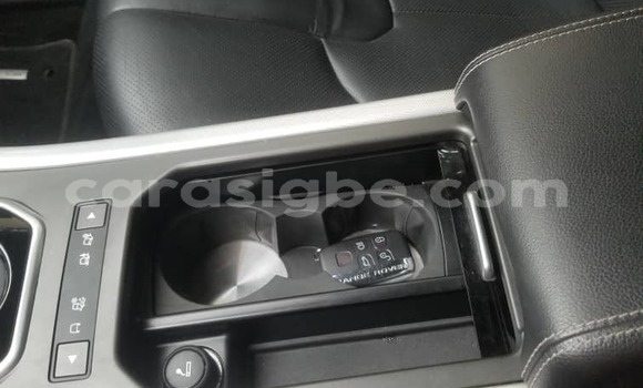 Acheter Occasion Voiture Land Rover Range Rover Evoque Blanc à Lomé, Togo Acheter Occasion Voiture Land Rover Range Rover Evoque Blanc à Lomé, Togo