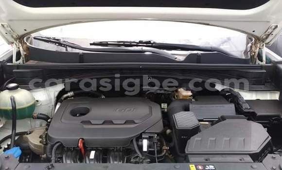 Acheter Occasion Voiture Kia Sportage Blanc à Lomé, Togo Acheter Occasion Voiture Kia Sportage Blanc à Lomé, Togo