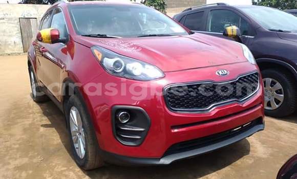 Acheter Occasion Voiture Kia Sportage Rouge à Lomé, Togo Acheter Occasion Voiture Kia Sportage Rouge à Lomé, Togo