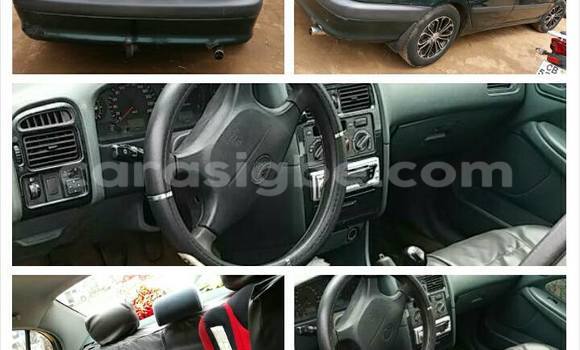 Acheter Occasion Voiture Toyota Avensis Vert à Lomé, Togo