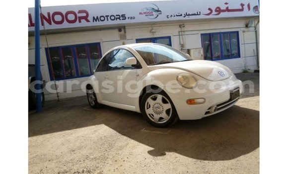 Buy Import Volkswagen Beetle White Car in Import - Dubai in Togo Buy Import Volkswagen Beetle White Car in Import - Dubai in Togo