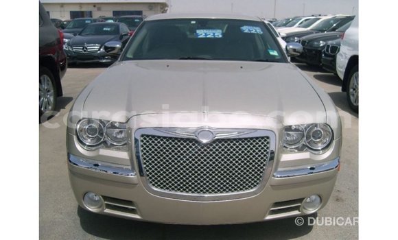 Buy Import Chrysler 300 Beige Car in Import - Dubai in Togo Buy Import Chrysler 300 Beige Car in Import - Dubai in Togo