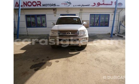 Buy Import Toyota Land Cruiser White Car in Import - Dubai in Togo Buy Import Toyota Land Cruiser White Car in Import - Dubai in Togo