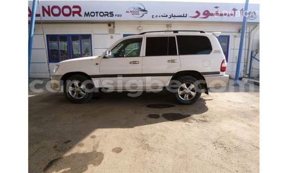 Buy Import Toyota Land Cruiser White Car in Import - Dubai in Togo Buy Import Toyota Land Cruiser White Car in Import - Dubai in Togo