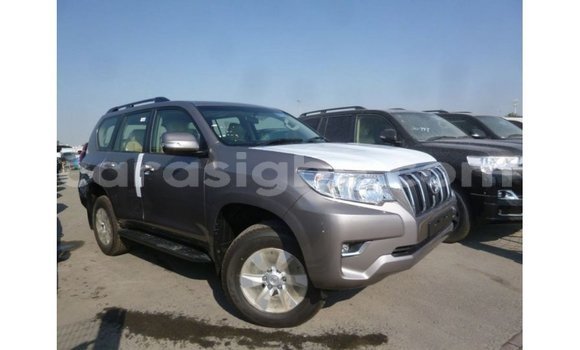 Acheter Import Voiture Toyota Prado Autre à Import - Dubai, Togo Acheter Import Voiture Toyota Prado Autre à Import - Dubai, Togo