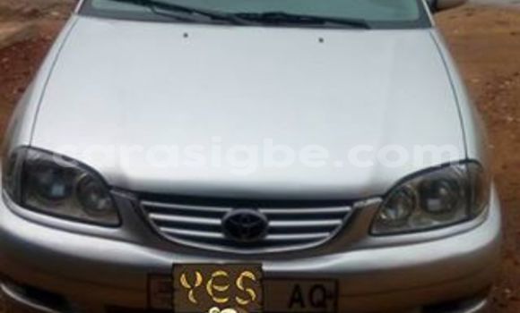 Acheter Occasion Voiture Toyota Avensis Gris à Lomé, Togo Acheter Occasion Voiture Toyota Avensis Gris à Lomé, Togo