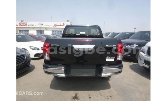 Buy Import Toyota Hilux Black Car in Import - Dubai in Togo Buy Import Toyota Hilux Black Car in Import - Dubai in Togo