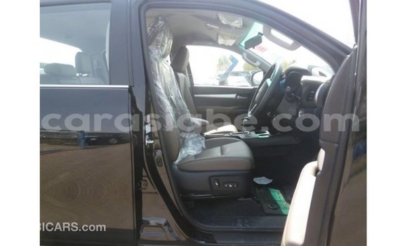 Buy Import Toyota Hilux Black Car in Import - Dubai in Togo Buy Import Toyota Hilux Black Car in Import - Dubai in Togo