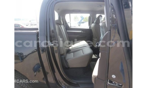 Buy Import Toyota Hilux Black Car in Import - Dubai in Togo Buy Import Toyota Hilux Black Car in Import - Dubai in Togo