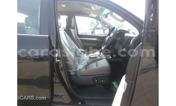 Buy Import Toyota Hilux Black Car in Import - Dubai in Togo Buy Import Toyota Hilux Black Car in Import - Dubai in Togo