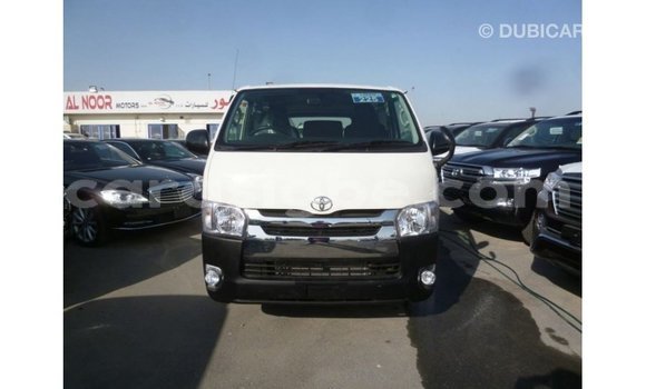 Buy Import Toyota Hiace White Car in Import - Dubai in Togo Buy Import Toyota Hiace White Car in Import - Dubai in Togo