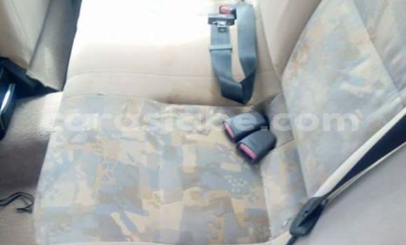 Acheter Occasion Voiture Mitsubishi Carisma Rouge à Lomé, Togo Acheter Occasion Voiture Mitsubishi Carisma Rouge à Lomé, Togo