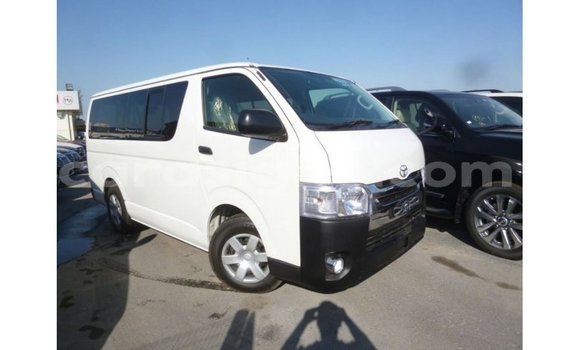 Buy Import Toyota Hiace White Car in Import - Dubai in Togo Buy Import Toyota Hiace White Car in Import - Dubai in Togo