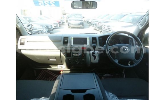 Buy Import Toyota Hiace White Car in Import - Dubai in Togo Buy Import Toyota Hiace White Car in Import - Dubai in Togo