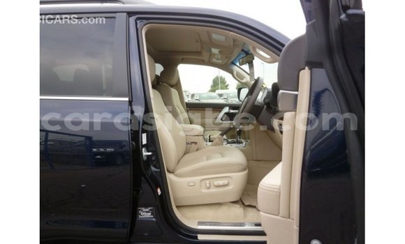 Buy Import Toyota Land Cruiser Blue Car in Import - Dubai in Togo Buy Import Toyota Land Cruiser Blue Car in Import - Dubai in Togo
