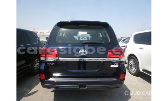 Acheter Import Voiture Toyota Land Cruiser Bleu à Import - Dubai, Togo Acheter Import Voiture Toyota Land Cruiser Bleu à Import - Dubai, Togo