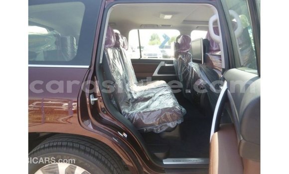 Acheter Import Voiture Toyota Land Cruiser Rouge à Import - Dubai, Togo Acheter Import Voiture Toyota Land Cruiser Rouge à Import - Dubai, Togo