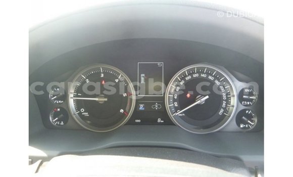 Acheter Import Voiture Toyota Land Cruiser Rouge à Import - Dubai, Togo Acheter Import Voiture Toyota Land Cruiser Rouge à Import - Dubai, Togo