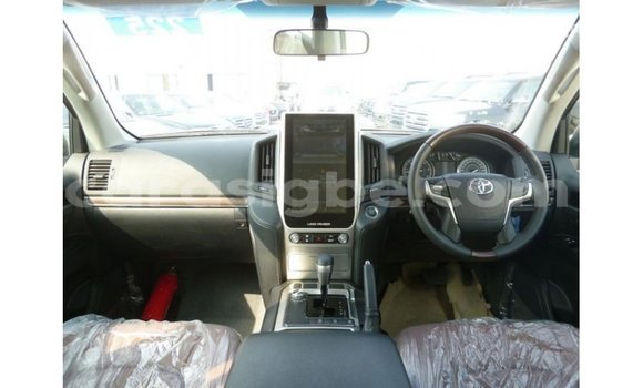 Buy Import Toyota Land Cruiser Black Car in Import - Dubai in Togo Buy Import Toyota Land Cruiser Black Car in Import - Dubai in Togo