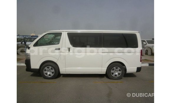 Buy Import Toyota Hiace White Car in Import - Dubai in Togo Buy Import Toyota Hiace White Car in Import - Dubai in Togo