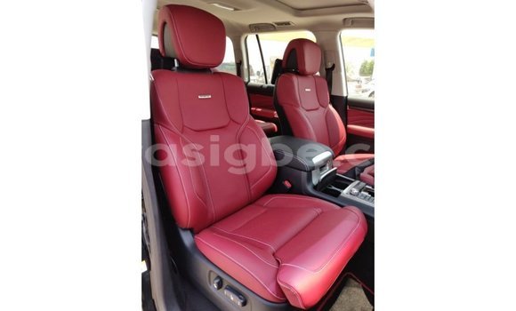 Buy Import Toyota Land Cruiser Black Car in Import - Dubai in Togo Buy Import Toyota Land Cruiser Black Car in Import - Dubai in Togo