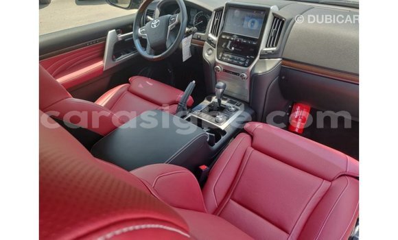 Buy Import Toyota Land Cruiser Black Car in Import - Dubai in Togo Buy Import Toyota Land Cruiser Black Car in Import - Dubai in Togo