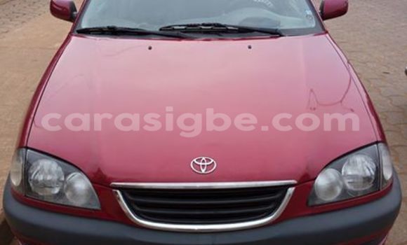 Acheter Occasion Voiture Toyota Avensis Rouge à Lomé, Togo Acheter Occasion Voiture Toyota Avensis Rouge à Lomé, Togo