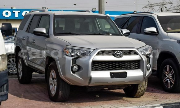 Acheter Import Voiture Toyota 4Runner Autre à Import - Dubai, Togo Acheter Import Voiture Toyota 4Runner Autre à Import - Dubai, Togo