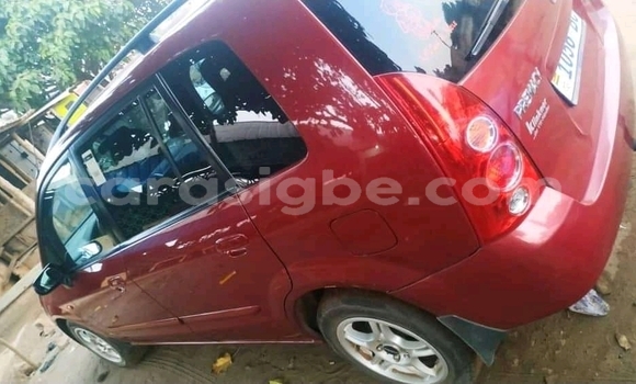 Acheter Occasion Voiture Mazda Mazda Premacy Rouge à Lomé, Maritime Acheter Occasion Voiture Mazda Mazda Premacy Rouge à Lomé, Maritime