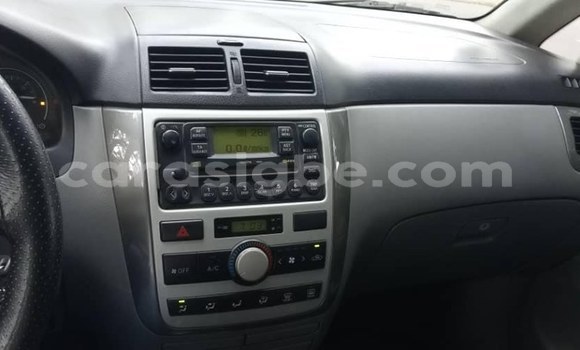 Acheter Occasion Voiture Toyota Avensis Verso Gris à Lomé, Togo Acheter Occasion Voiture Toyota Avensis Verso Gris à Lomé, Togo