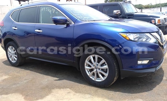 Acheter Occasion Voiture Nissan Rogue Bleu à Lomé, Togo Acheter Occasion Voiture Nissan Rogue Bleu à Lomé, Togo