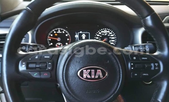 Buy Used Kia Sorento White Car in Lome in Togo Buy Used Kia Sorento White Car in Lome in Togo
