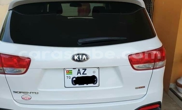 Buy Used Kia Sorento White Car in Lome in Togo Buy Used Kia Sorento White Car in Lome in Togo