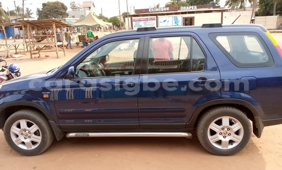 Buy Used Honda CR–V Blue Car in Lome in Togo Buy Used Honda CR–V Blue Car in Lome in Togo
