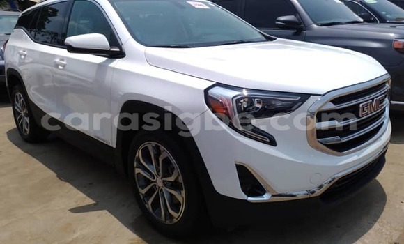 Buy Used GMC Terrain White Car in Lome in Togo Buy Used GMC Terrain White Car in Lome in Togo