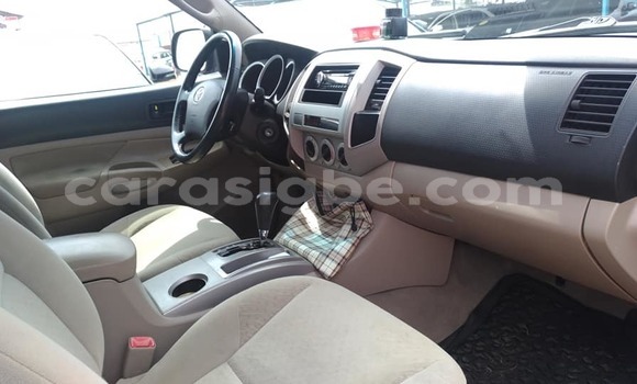 Acheter Occasion Voiture Toyota Tacoma Noir à Lomé, Togo Acheter Occasion Voiture Toyota Tacoma Noir à Lomé, Togo