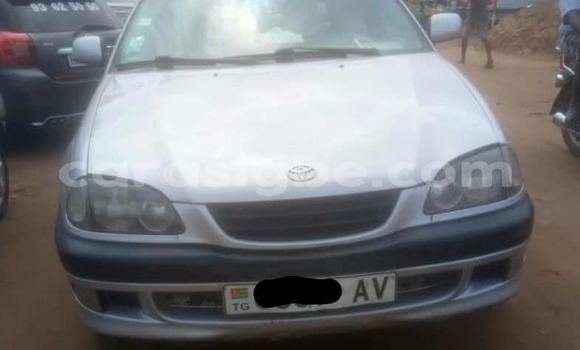 Acheter Occasion Voiture Toyota Avensis Gris à Lomé, Togo Acheter Occasion Voiture Toyota Avensis Gris à Lomé, Togo