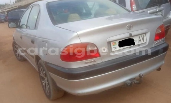 Acheter Occasion Voiture Toyota Avensis Gris à Lomé, Togo Acheter Occasion Voiture Toyota Avensis Gris à Lomé, Togo