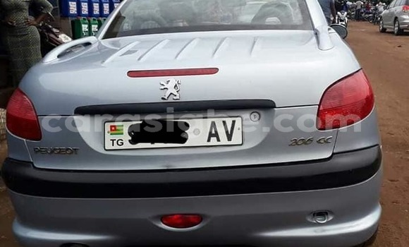 Acheter Occasion Voiture Peugeot 206 Gris à Lomé, Togo Acheter Occasion Voiture Peugeot 206 Gris à Lomé, Togo