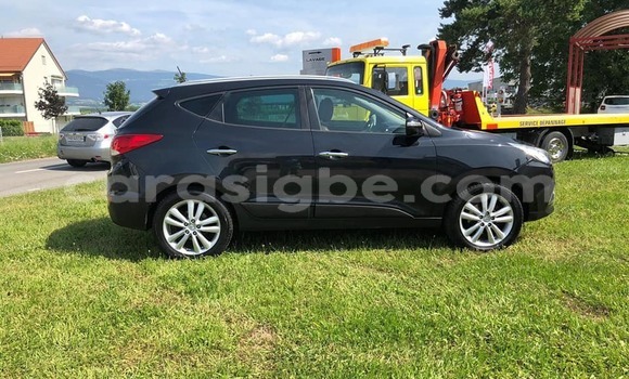 Acheter Occasion Voiture Hyundai ix35 Noir à Lomé, Togo Acheter Occasion Voiture Hyundai ix35 Noir à Lomé, Togo