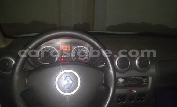 Acheter Occasion Voiture Renault Duster Blanc à Lomé, Togo Acheter Occasion Voiture Renault Duster Blanc à Lomé, Togo