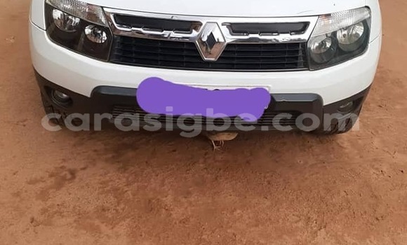 Acheter Occasion Voiture Renault Duster Blanc à Lomé, Togo Acheter Occasion Voiture Renault Duster Blanc à Lomé, Togo