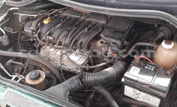 Buy Used Renault Scenic Green Car in Lome in Togo Buy Used Renault Scenic Green Car in Lome in Togo