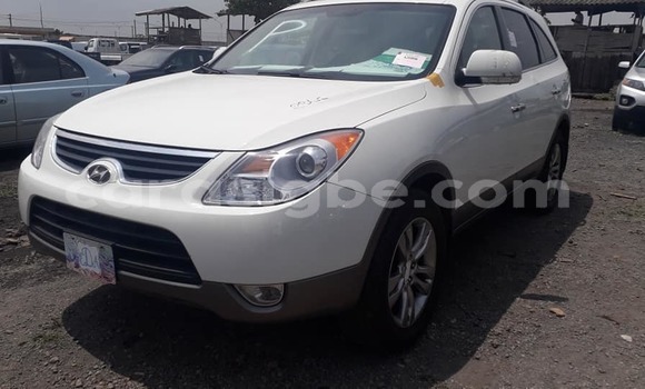 Acheter Occasion Voiture Hyundai Veracruz Blanc à Lomé, Togo Acheter Occasion Voiture Hyundai Veracruz Blanc à Lomé, Togo