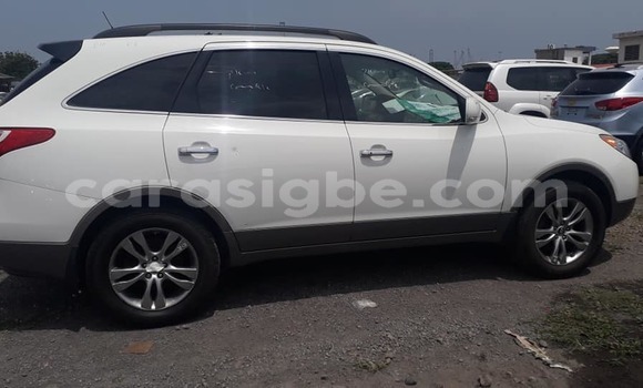 Acheter Occasion Voiture Hyundai Veracruz Blanc à Lomé, Togo Acheter Occasion Voiture Hyundai Veracruz Blanc à Lomé, Togo